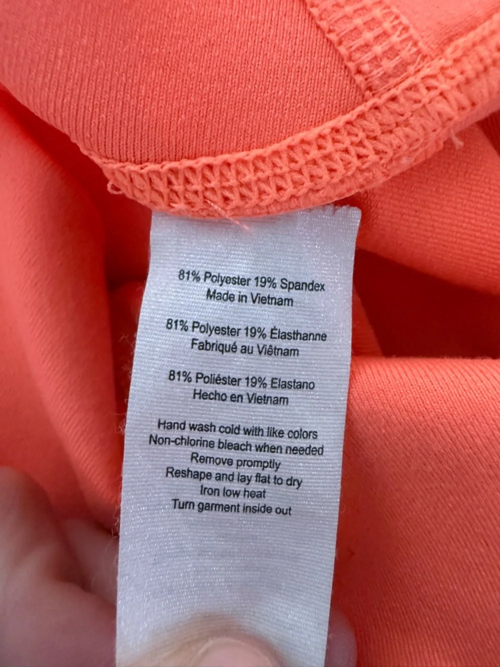 ALO Yoga vibrant coral